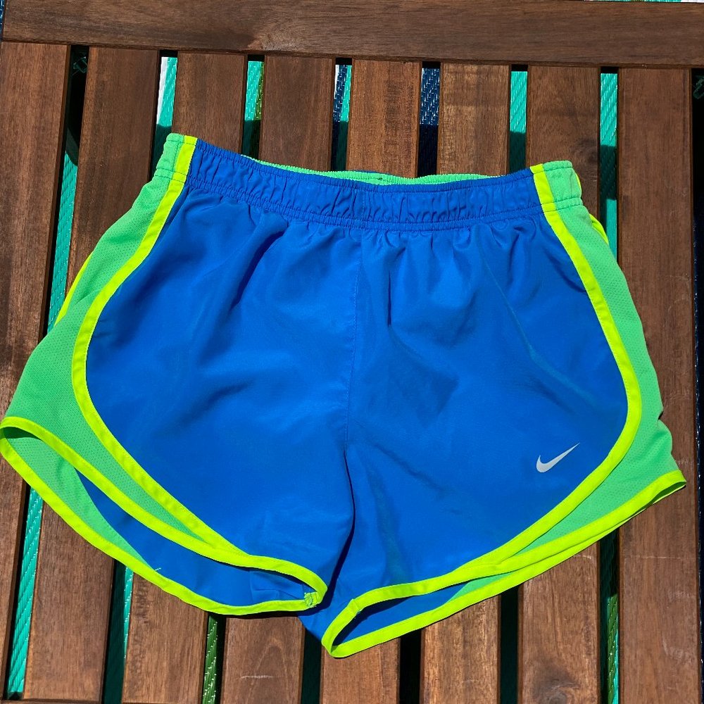 Nike Dri-Fit Woman's Shorts Size S